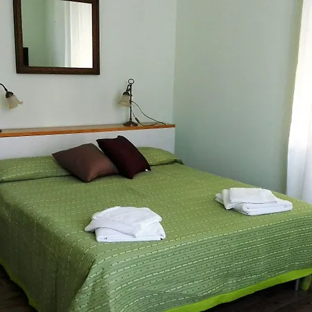 Πανσιόν Colors Of Cinque Terre - 4*