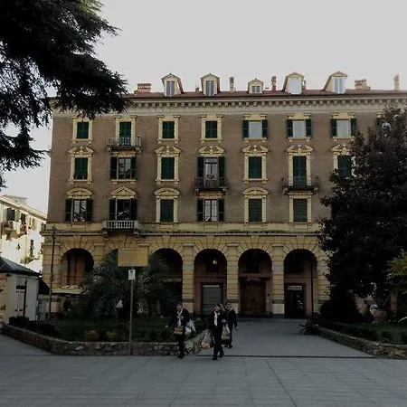 Colors Of Cinque Terre - 4*