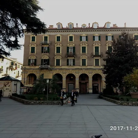 Colors Of Cinque Terre - Πανσιόν 4*