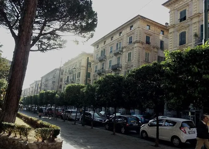 Colors Of Cinque Terre - 招待所