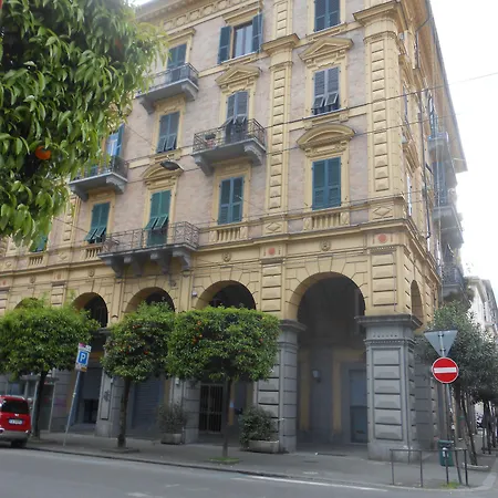 Colors Of Cinque Terre - Guest house