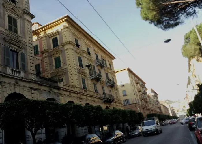 Colors Of Cinque Terre - 4* La Spezia